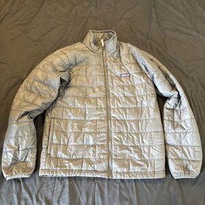 Patagonia Youth Size 2XL 16-18  Puffer Jacket Silver